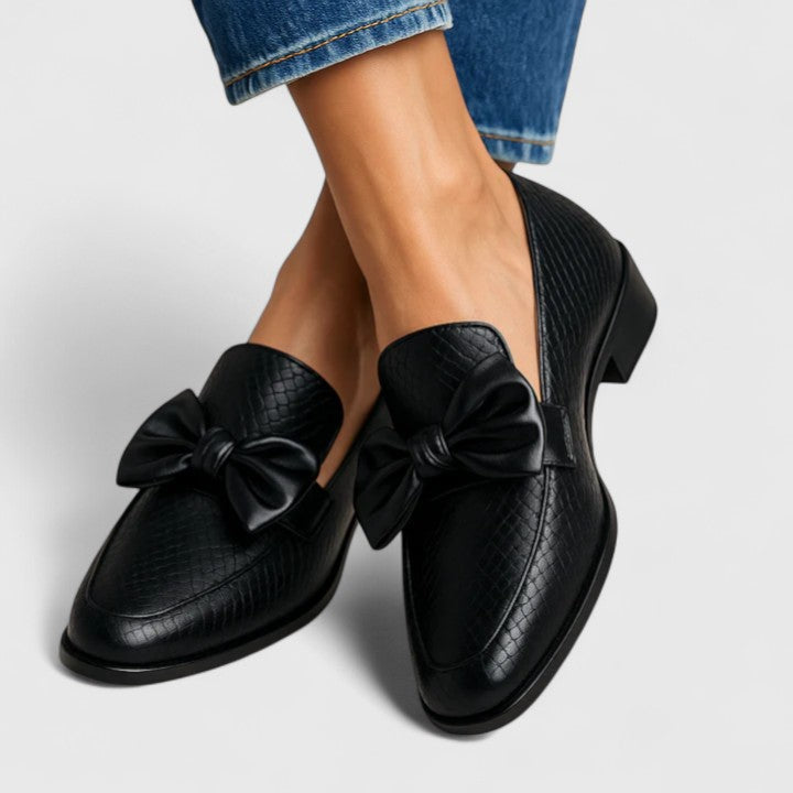 Melody – Elegant Black Loafers for Women