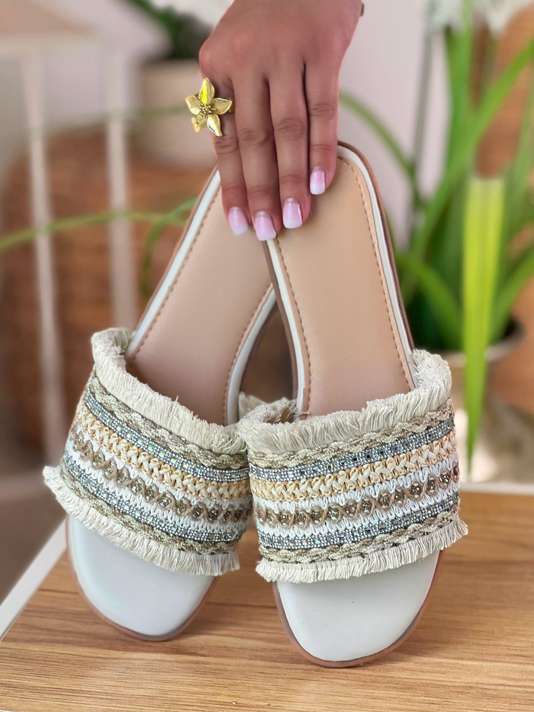 Soltara – Beige Fringe Woven Slide Sandals for Women