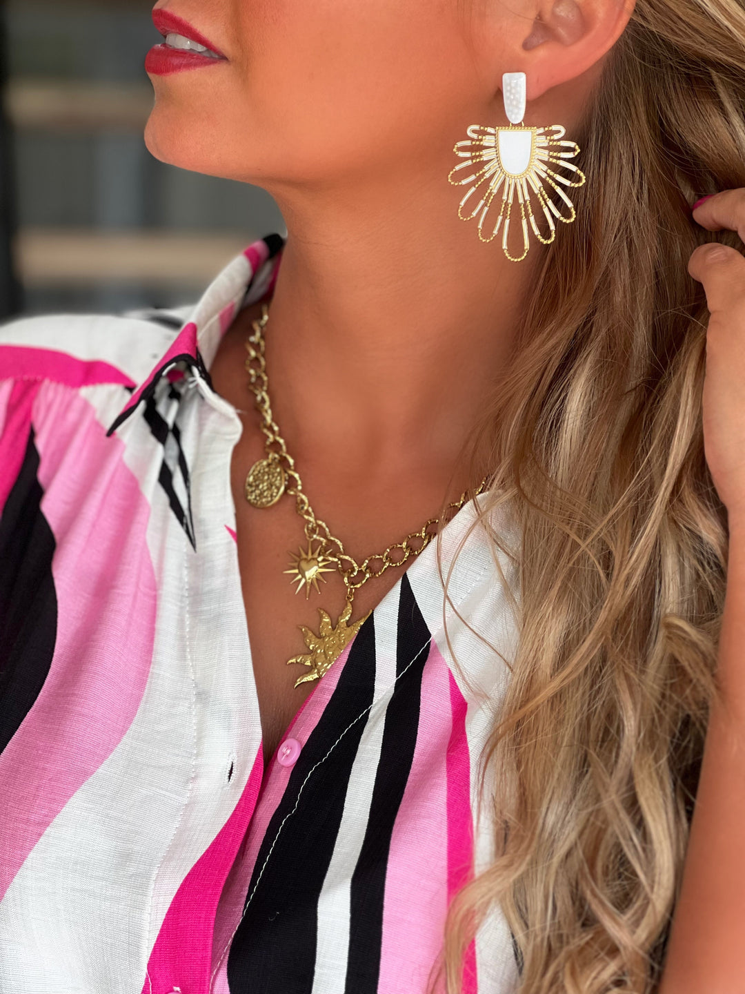 Elantra – Radiant Sunburst Drop Earrings