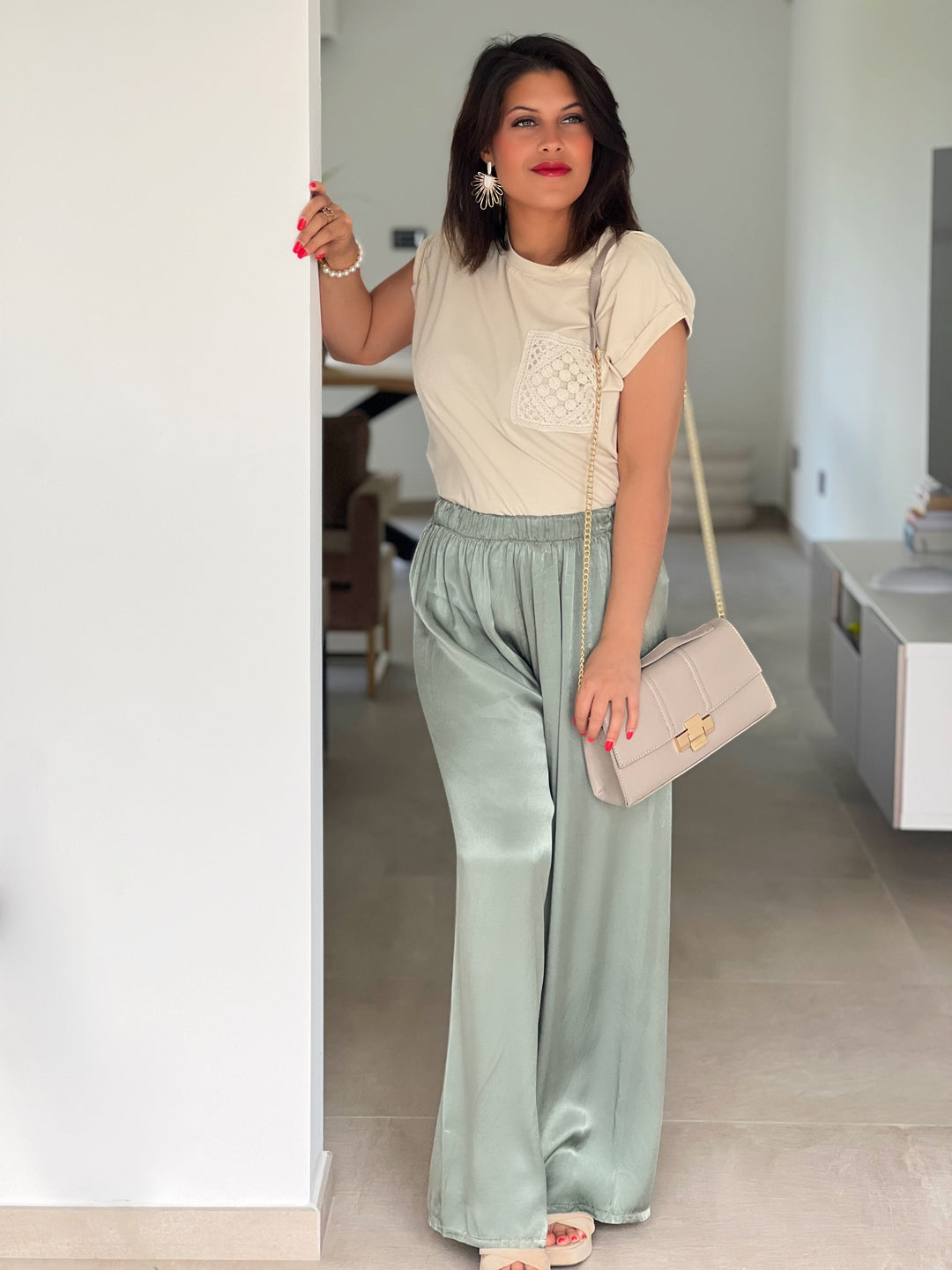 Elenara – Flowy High-Waist Palazzo Khaki Pants for Women