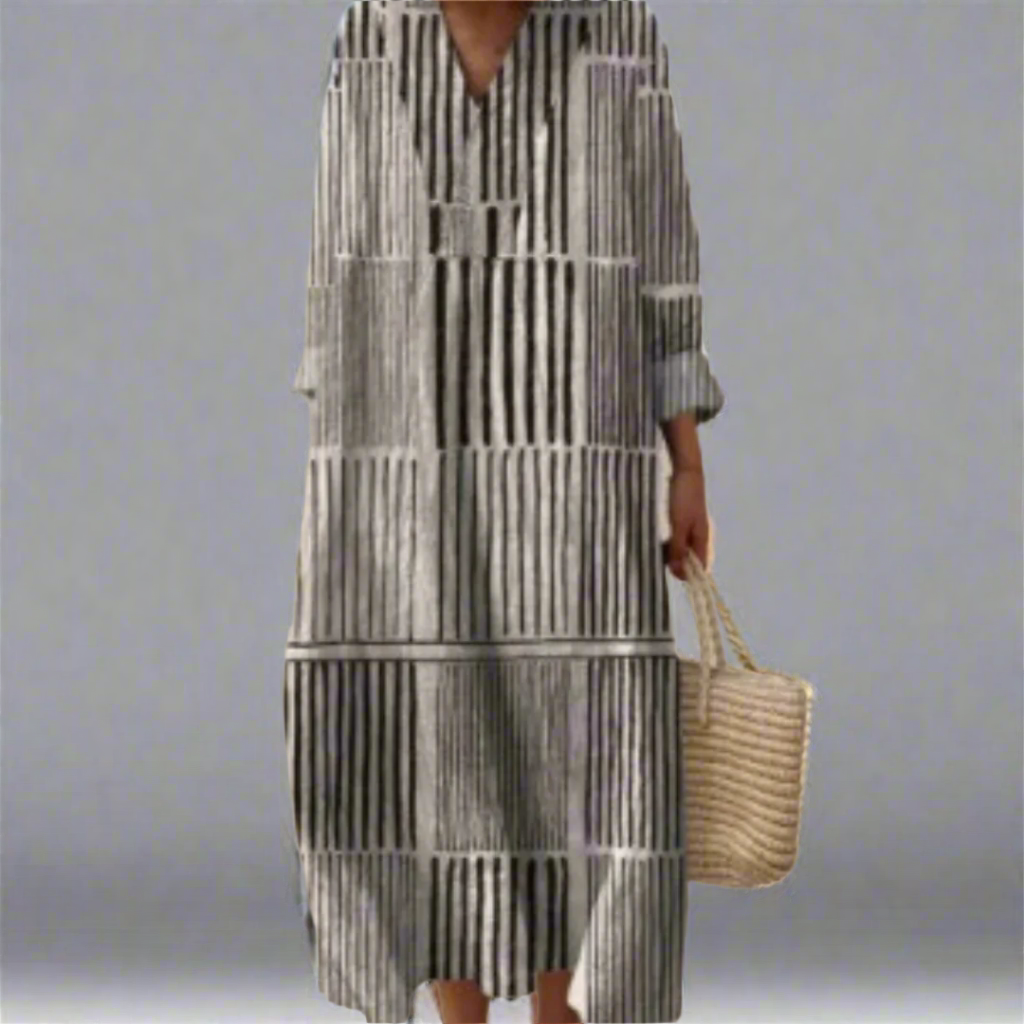 Melania – Monochrome Stripe Art Dress