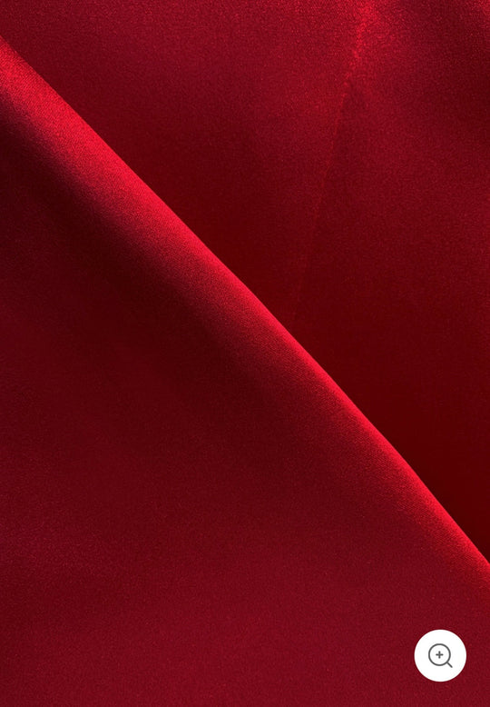 Eija – Satin Strapless Sculpted Gown