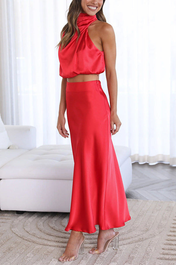 Sorelle – Satin Halter Gown for Women