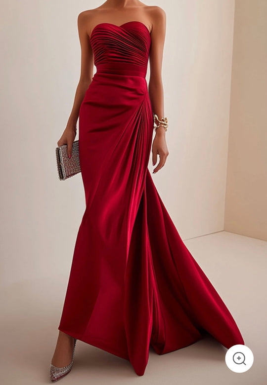 Eija – Satin Strapless Sculpted Gown