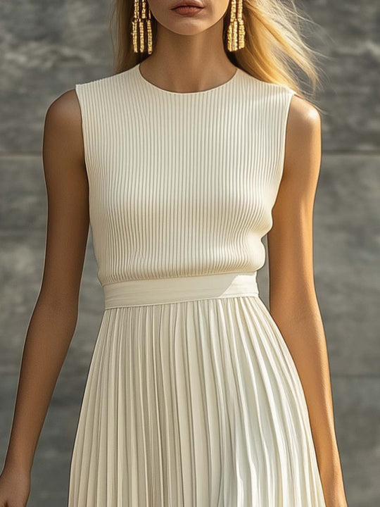 Finley – Sleeveless Pleated Knit Maxi Dress