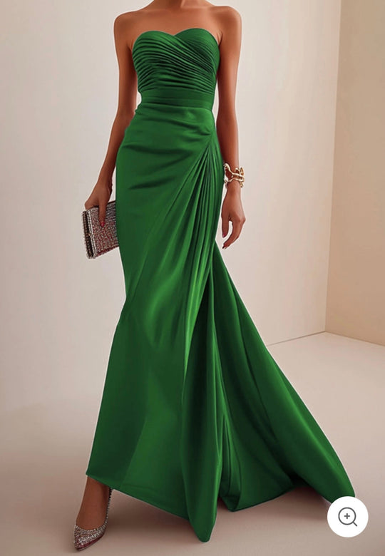 Eija – Satin Strapless Sculpted Gown
