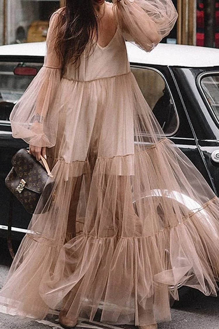 Alisa – Layered Tulle Statement Dress