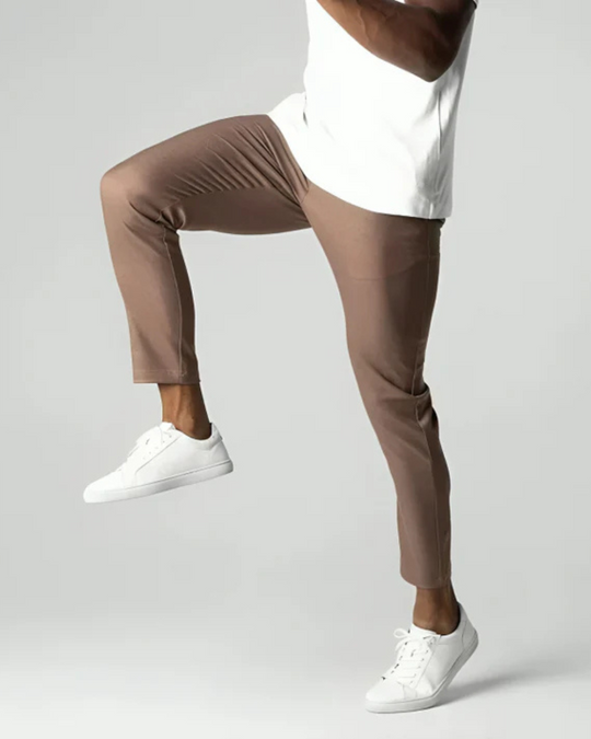 Veyron – Tapered Tech-Stretch Trousers for Men