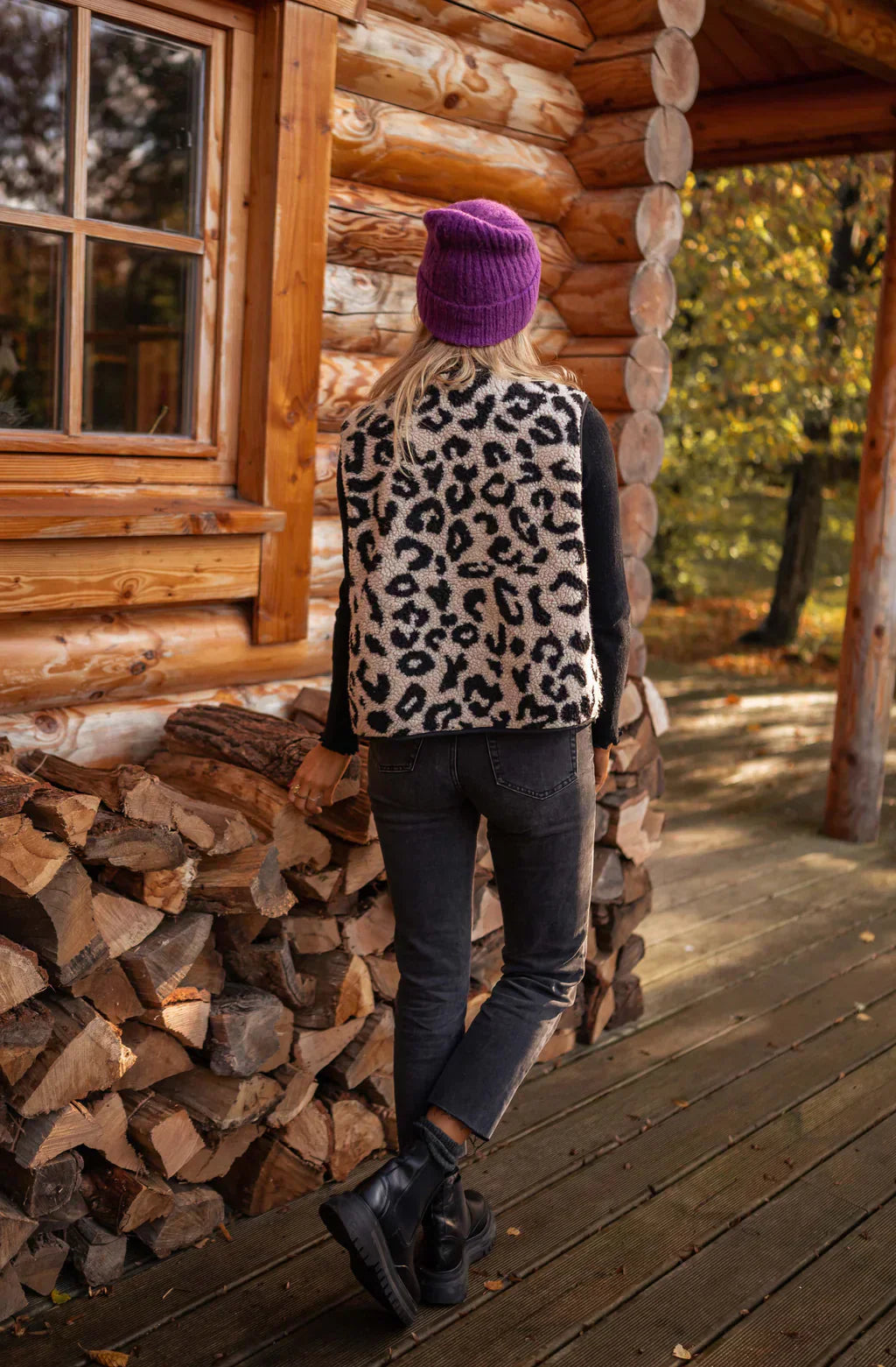Aubrey – Leopard Print Vest for Women