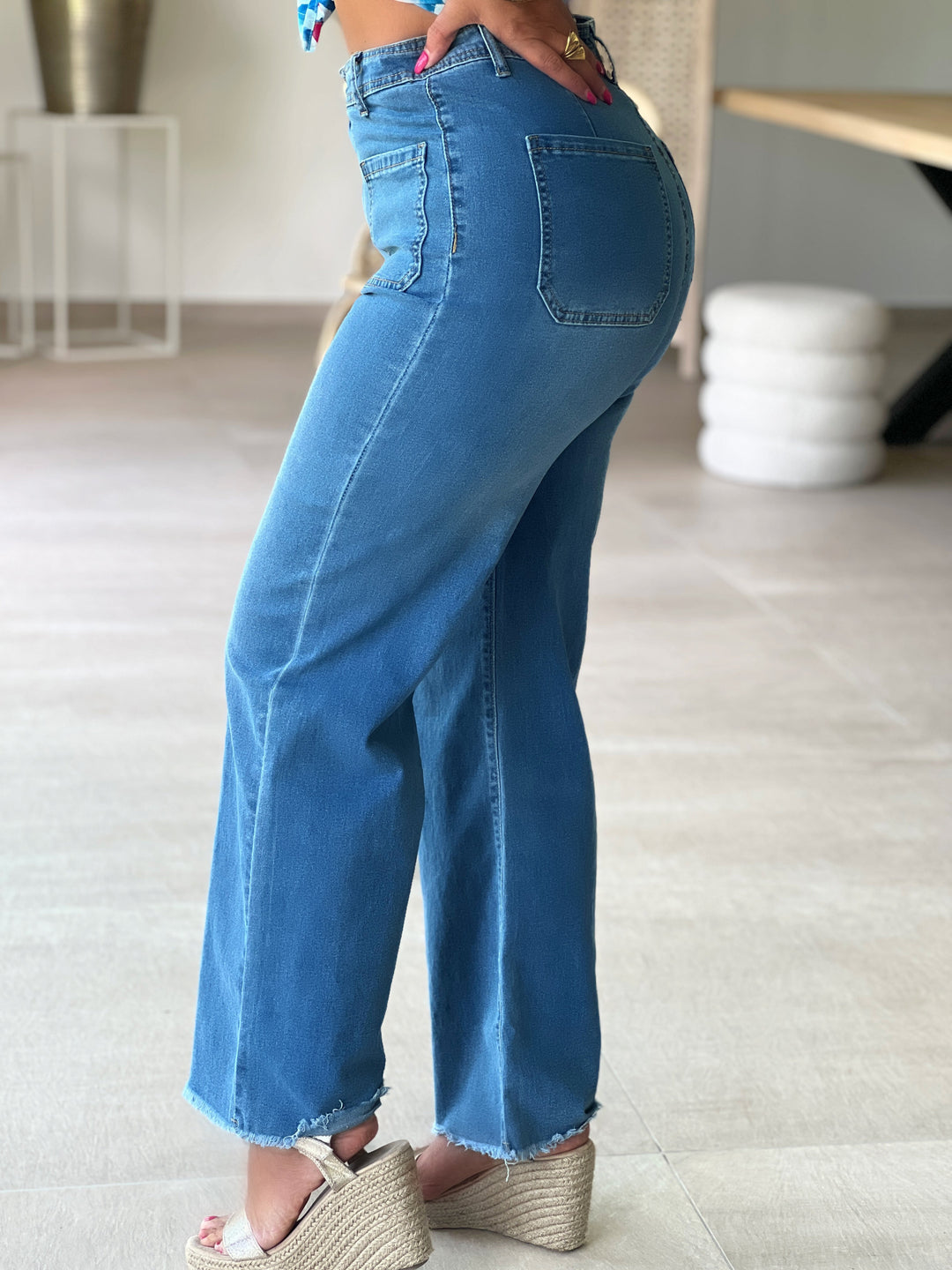 Kaira – High-Waisted Wide-Leg Denim Jeans for Women