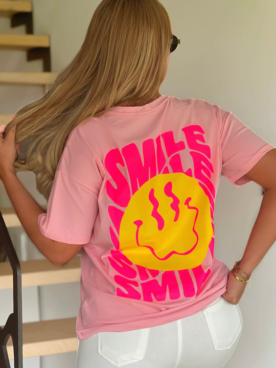 Solvera – Oversized Graphic “Smile” T-Shirt for Women