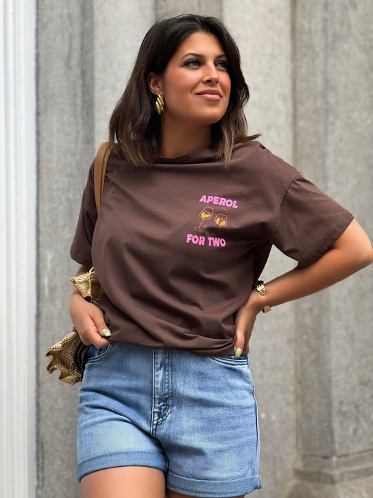 Gladys – Graphic Tee with Statement Style