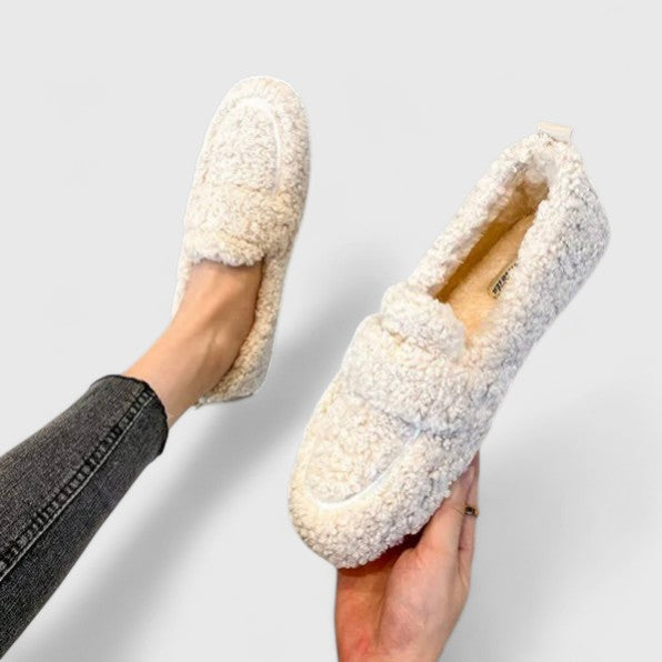 Dianna – Cozy Sherpa Loafers for Women