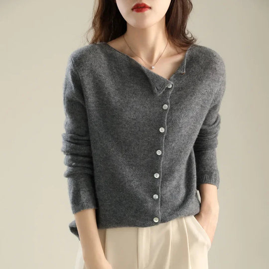 Maya - Stylish Button-Up Knitted Cardigan