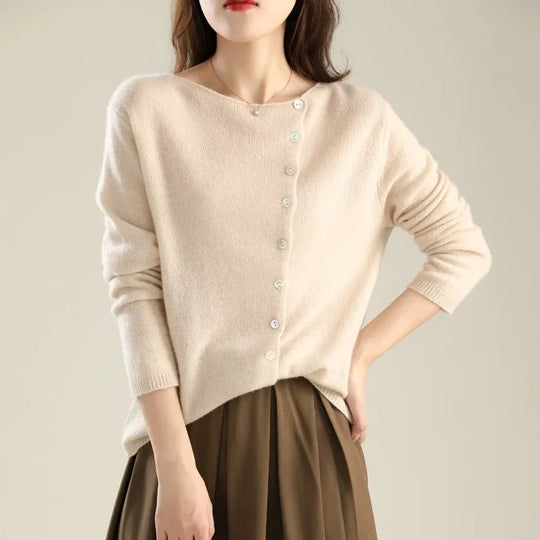 Maya - Stylish Button-Up Knitted Cardigan