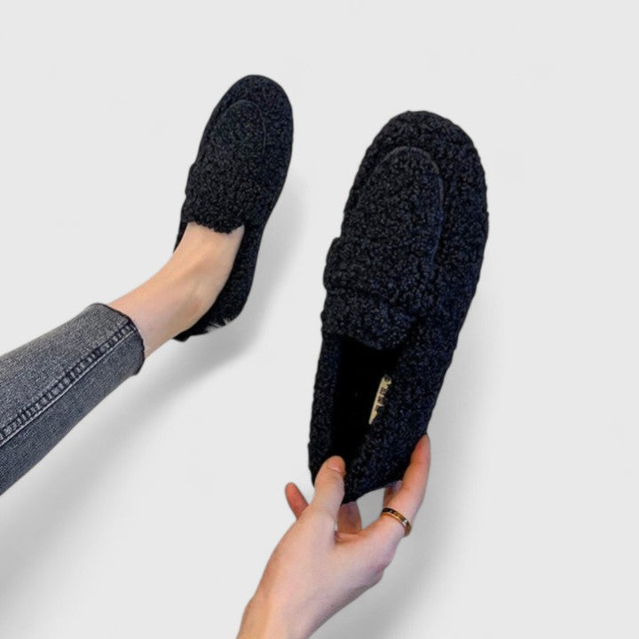 Dianna – Cozy Sherpa Loafers for Women