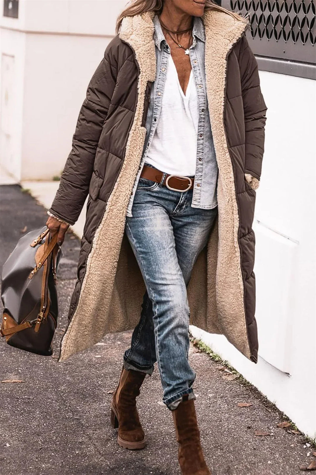 Lina – Long Hooded Winter Puffer Coat for Women