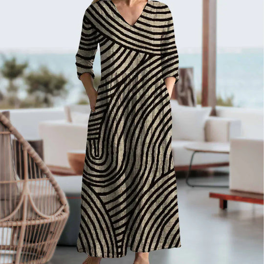 Bianka – Abstract Wave Knit Maxi Dress