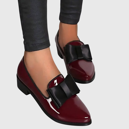 Malin – Chic Two-Tone Leather Loafers for Women
